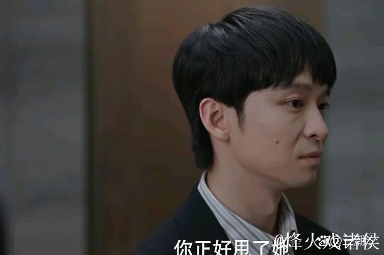 当然，这里有一个符合您要求的